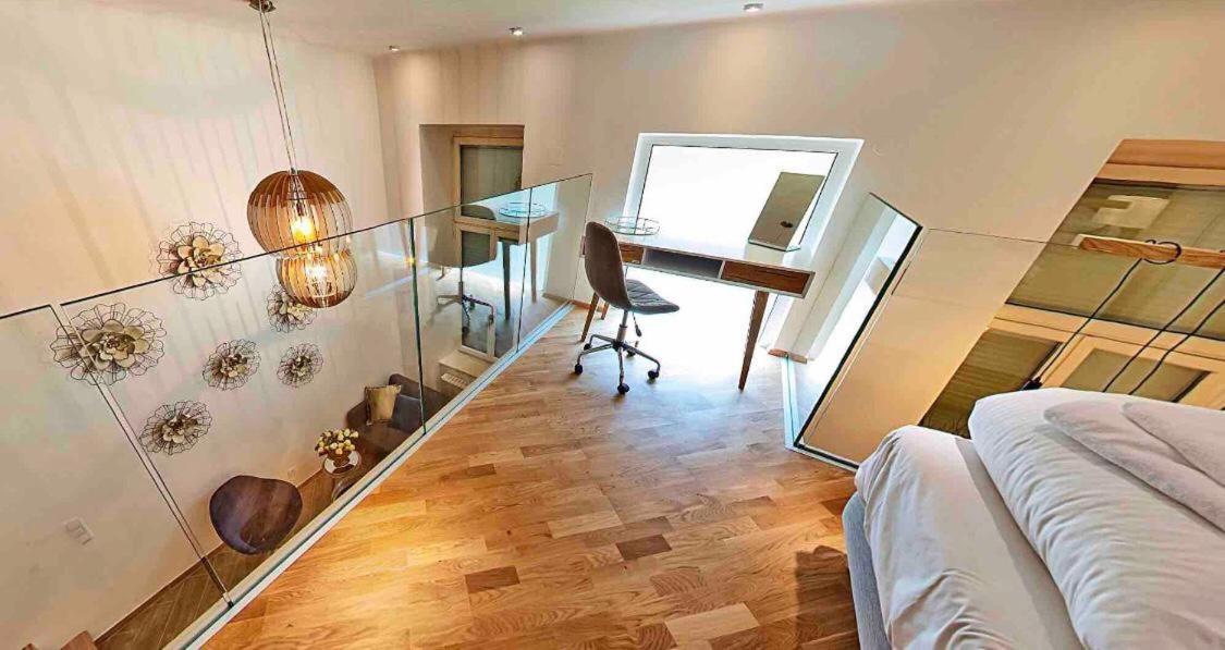 Zeus Design Loft Apartment Wien